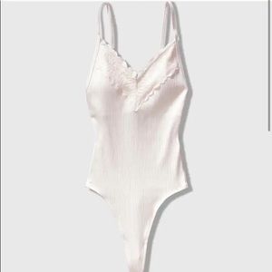 PINK Victoria’s Secret white ribbed padded bodysuit